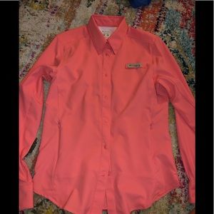 Women’s Columbia Button down shirt